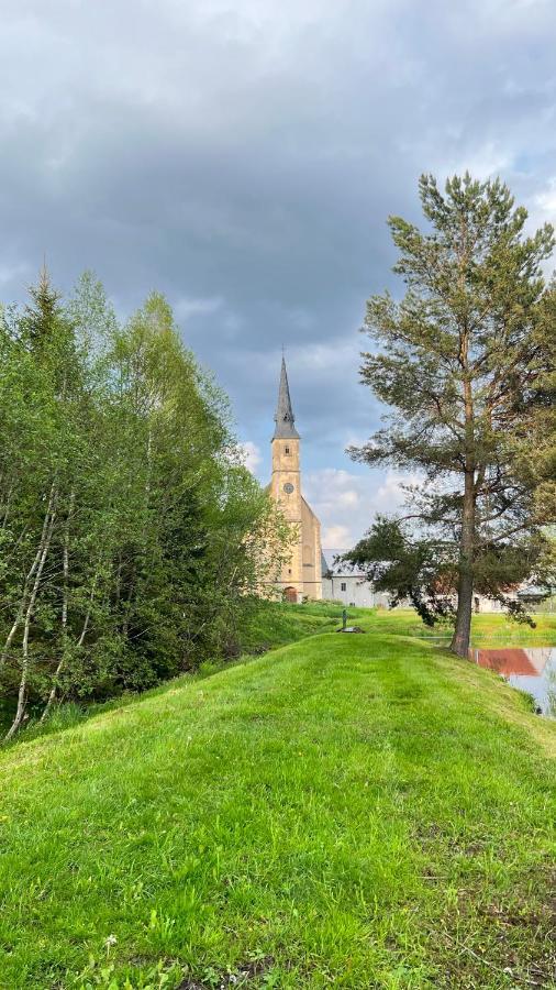 Hotel Barborka Přední Výtoň Exterior foto